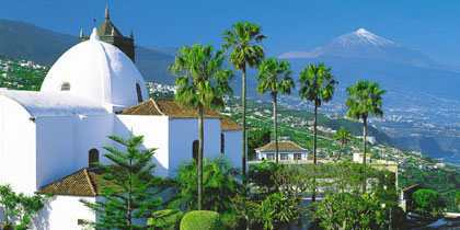 Looking at El Teide